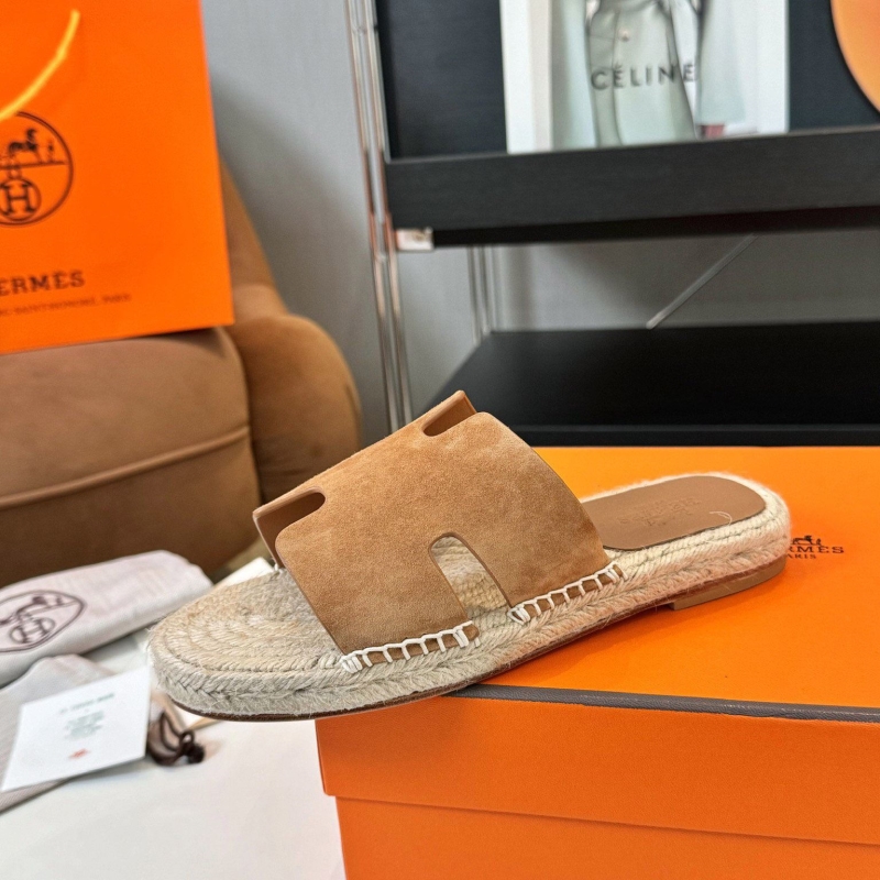 H**mes slippers